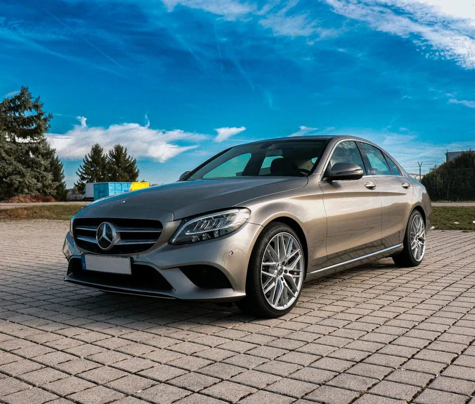 Mercedes-Benz C 220D