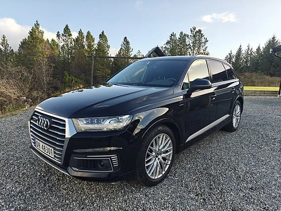 Audi Q7 2018 photo 4