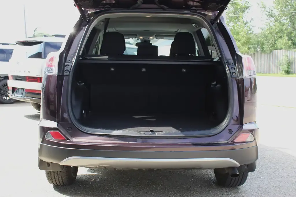 Toyota Rav4 2017 photo 5