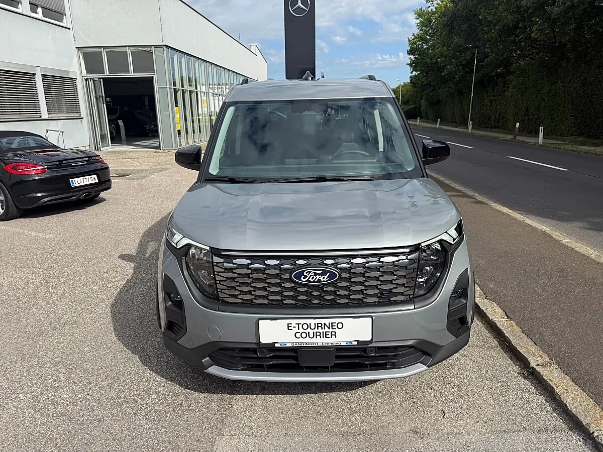 Ford Tourneo