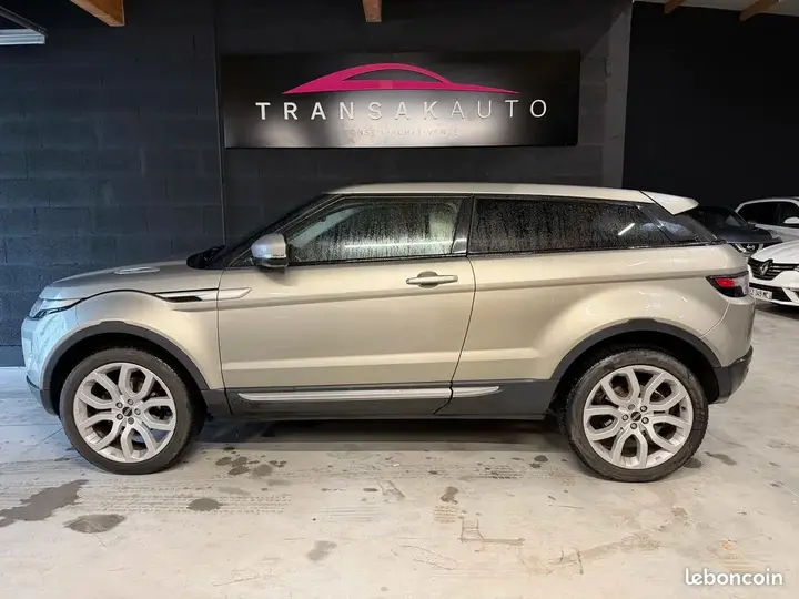 Land Rover Range Rover Evoque 2011 photo 2