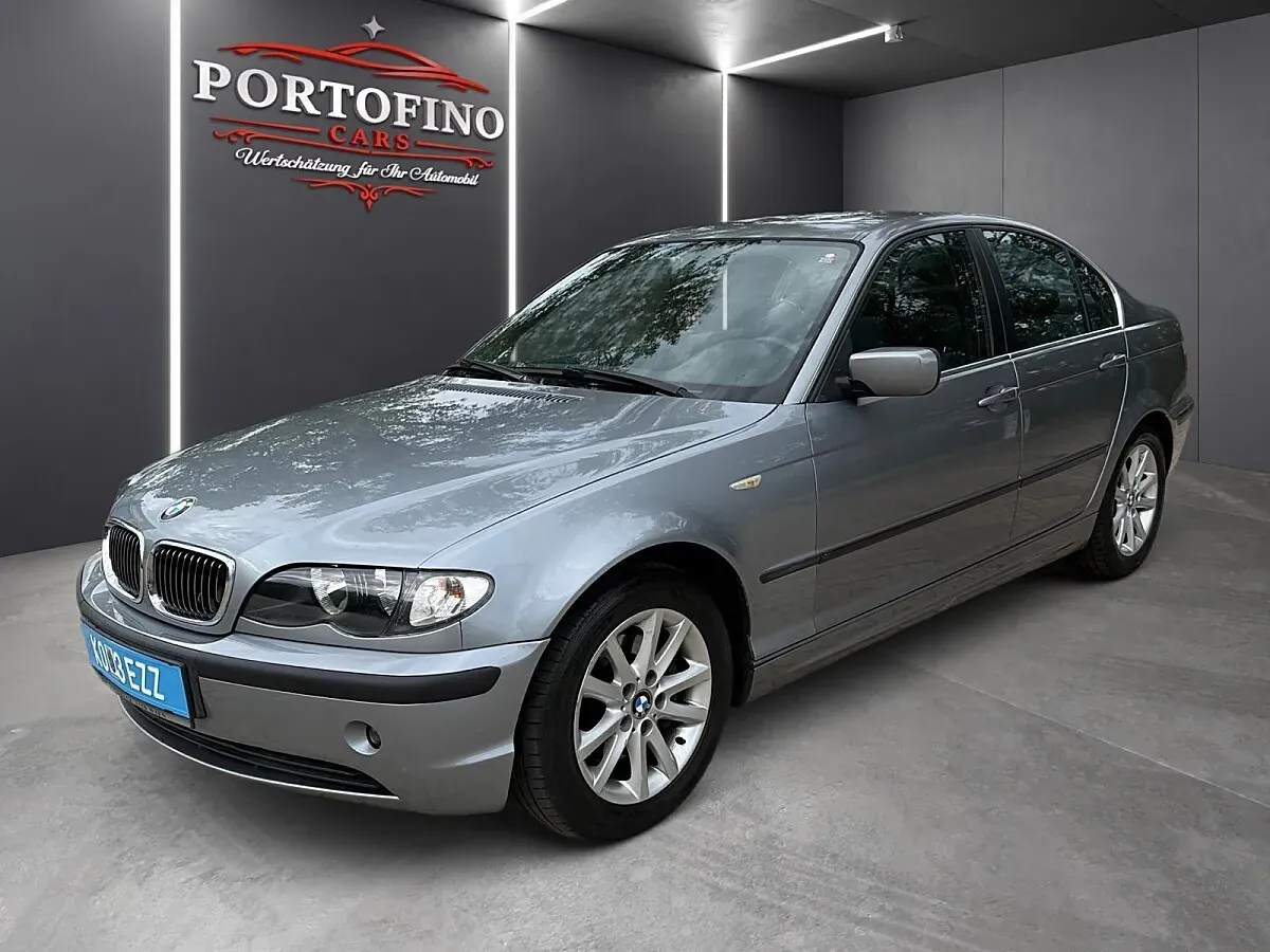 BMW 3 Series 2004 photo 2