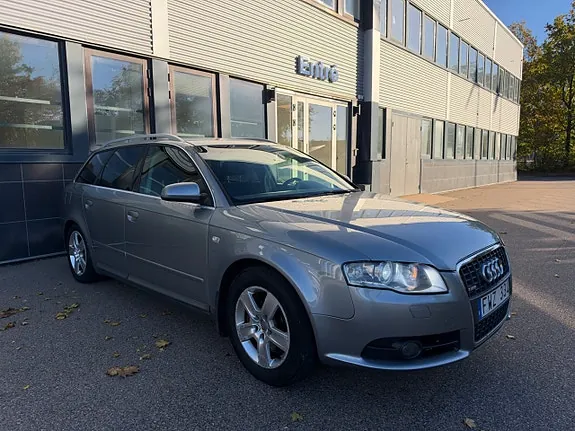 Audi A4 2008 photo 4