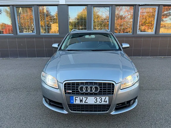 Audi A4 2008 photo 2