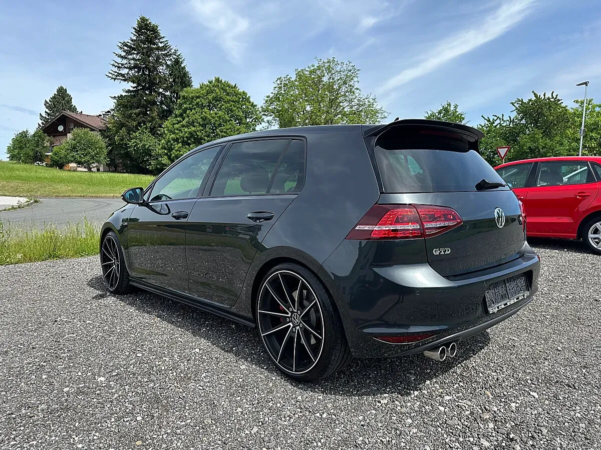 Volkswagen Golf 2014 photo 3