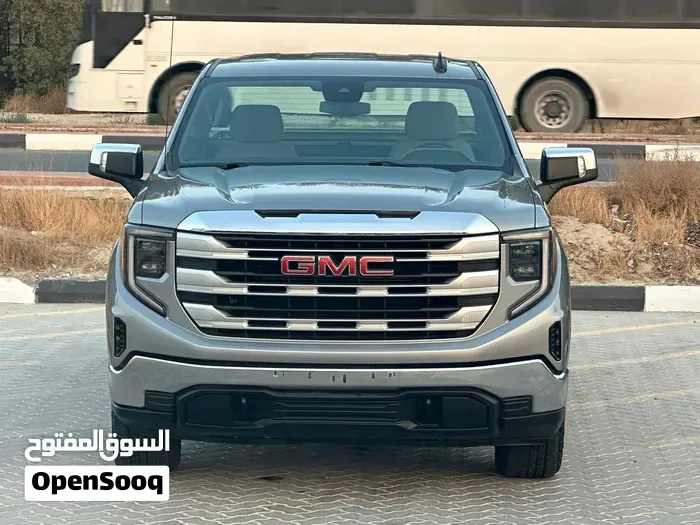 GMC Sierra