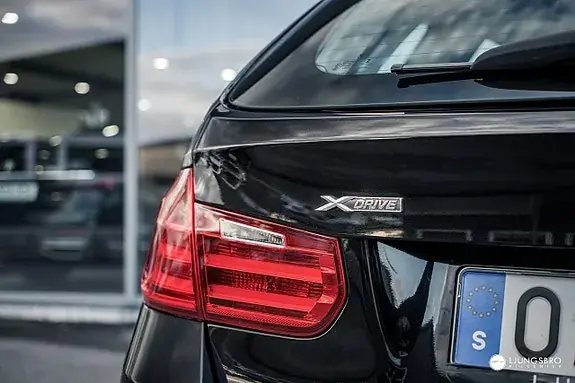 BMW 320 2014 photo 3