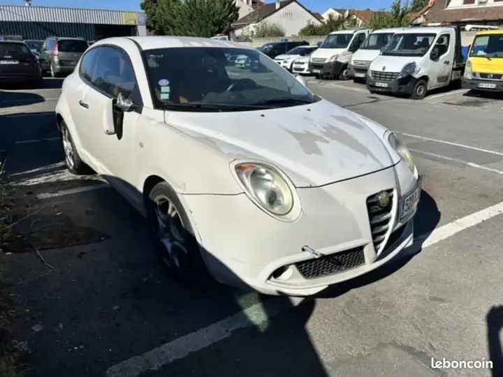 Alfa Romeo Mito