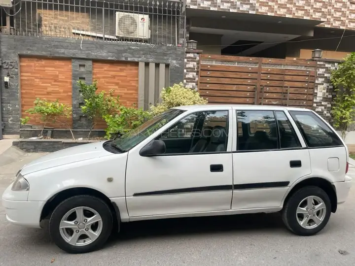 Suzuki Cultus