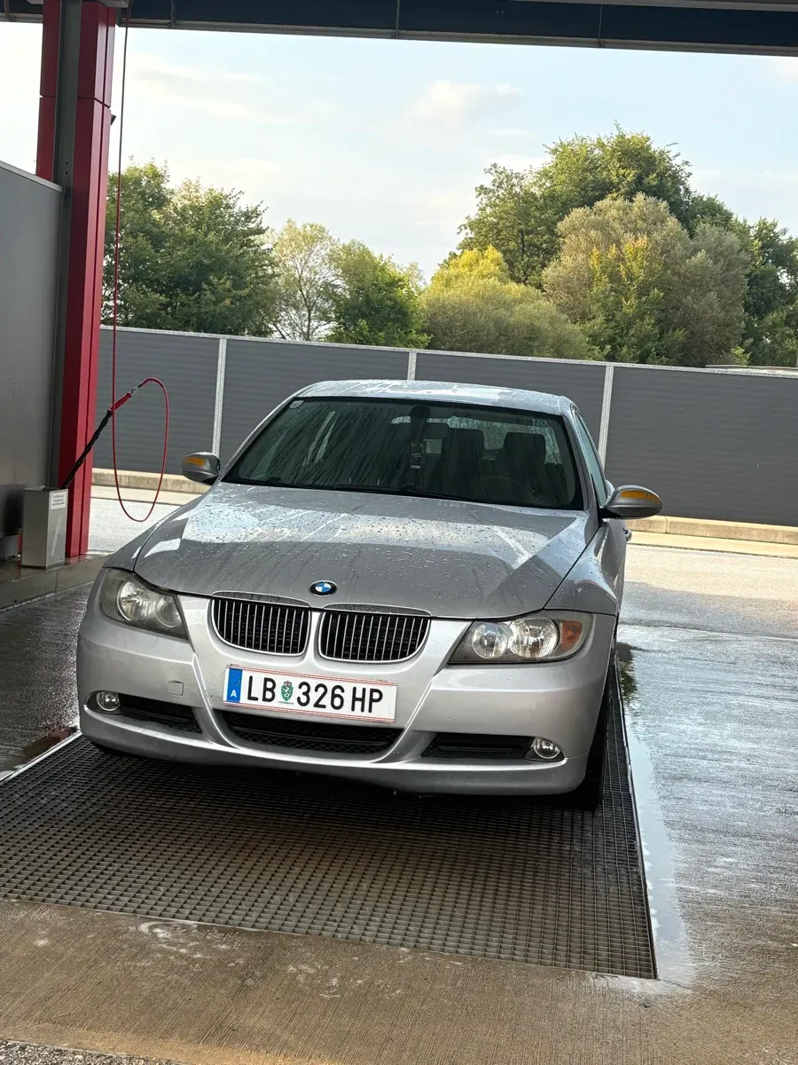 BMW 3 Series 2008 photo 3