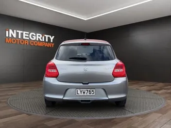 Suzuki Swift 2019 photo 5