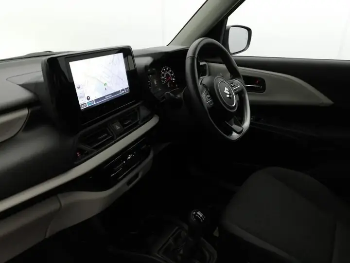 Suzuki Swift 2024 photo 5
