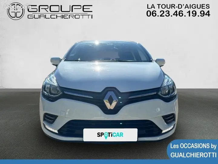 Renault Clio 2020 photo 2