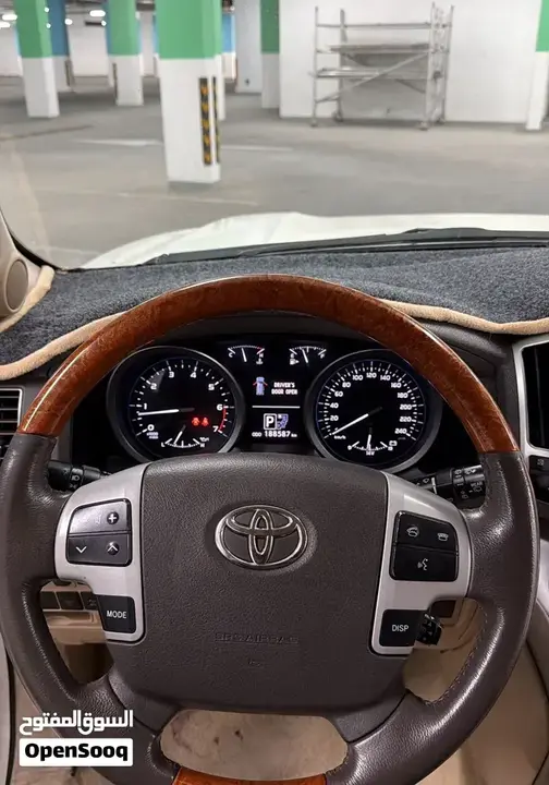 Toyota Land Cruiser 2015 photo 4