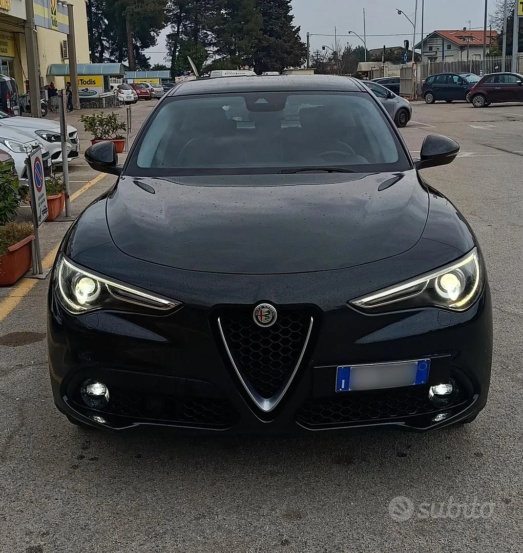 Alfa Romeo Stelvio 2017 photo 5