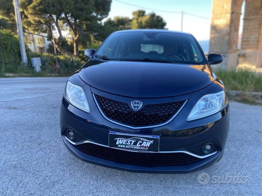 Lancia Ypsilon 2015 photo 3