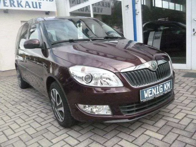 Skoda Roomster 2010 photo 3