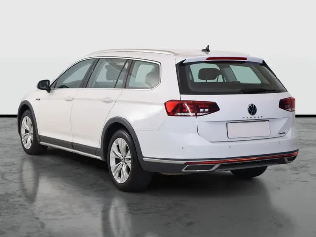 Volkswagen Passat Alltrack 2021 photo 3