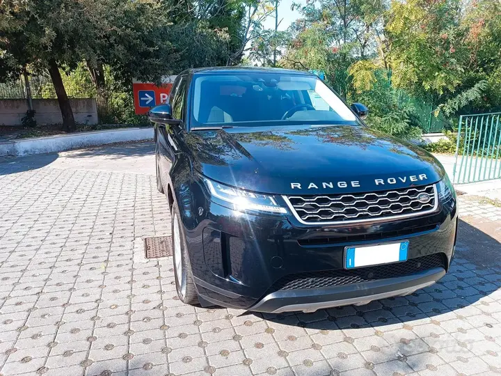 Land Rover Range Rover Evoque 2021 photo 3