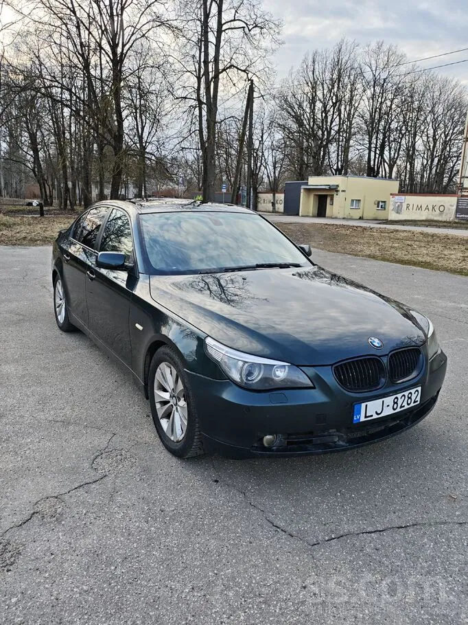 BMW 525 2004 photo 2