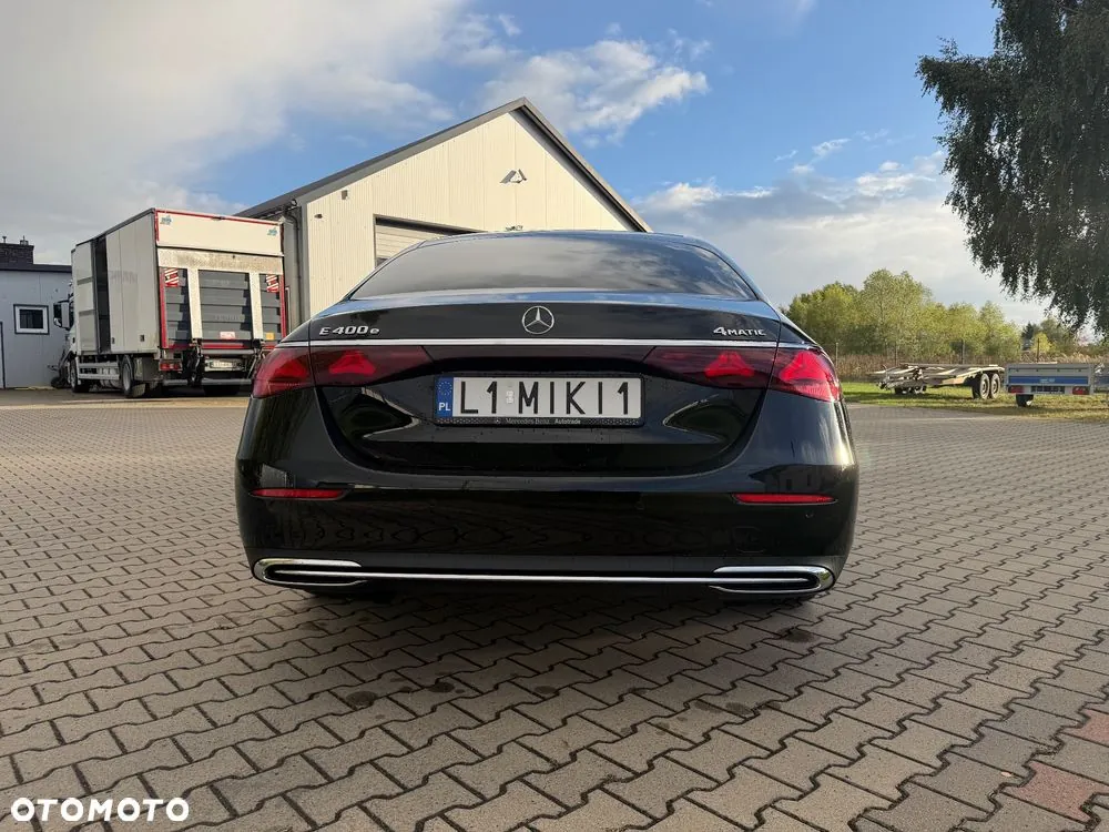 Mercedes-Benz E-Class 2024 photo 4