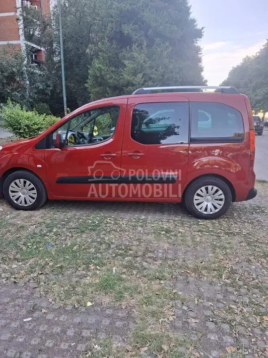 Citroen Berlingo 2011 photo 4