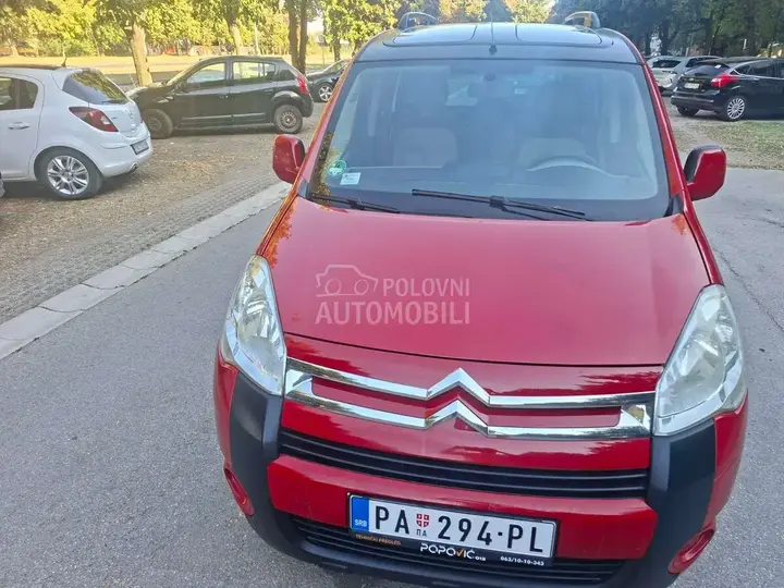 Citroen Berlingo 2011 photo 3