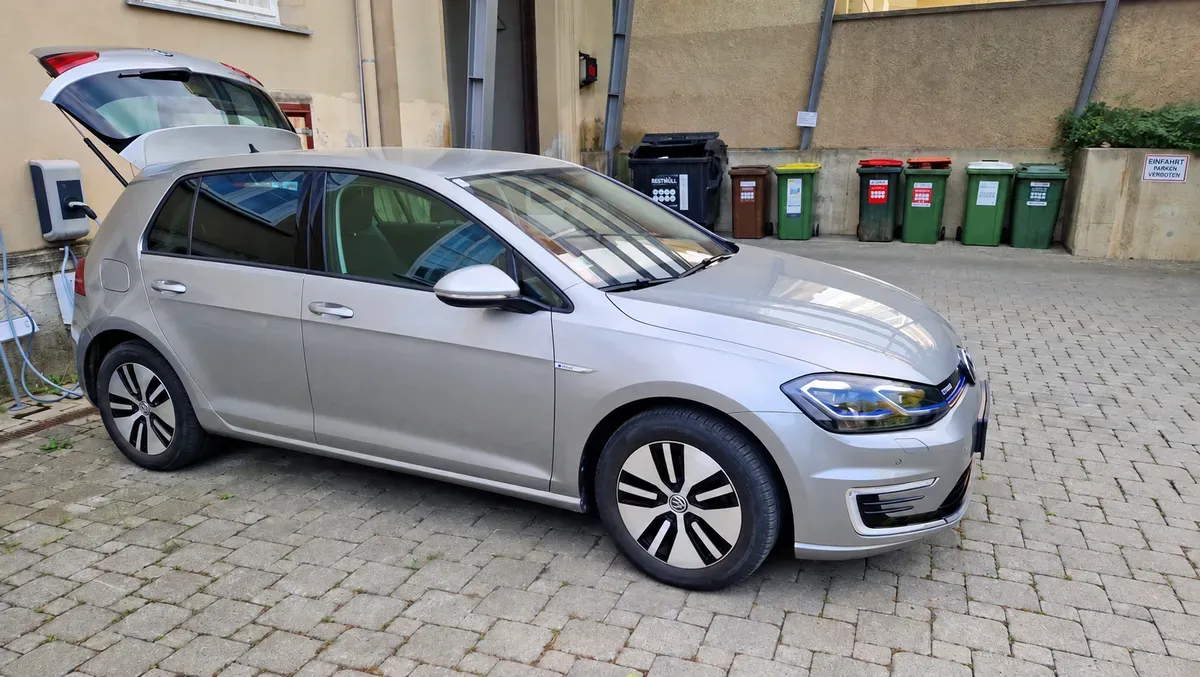 Volkswagen Golf 2020 photo 2