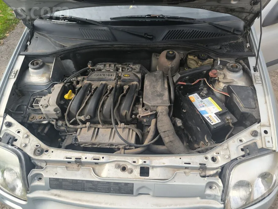 Renault Clio 2001 photo 4
