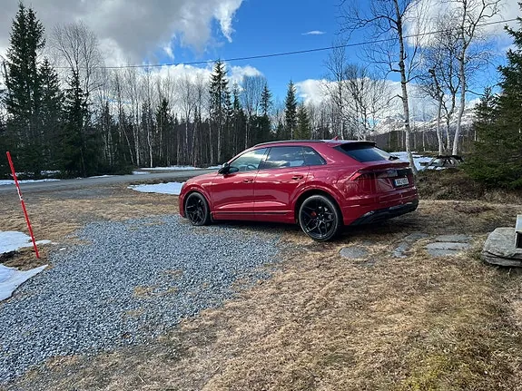 Audi Q8 2025 photo 2