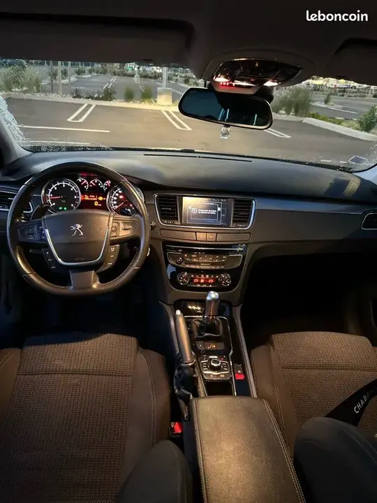 Peugeot 508 2011 photo 3