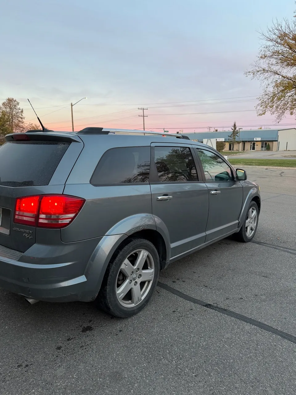 Dodge Journey 2010 photo 4