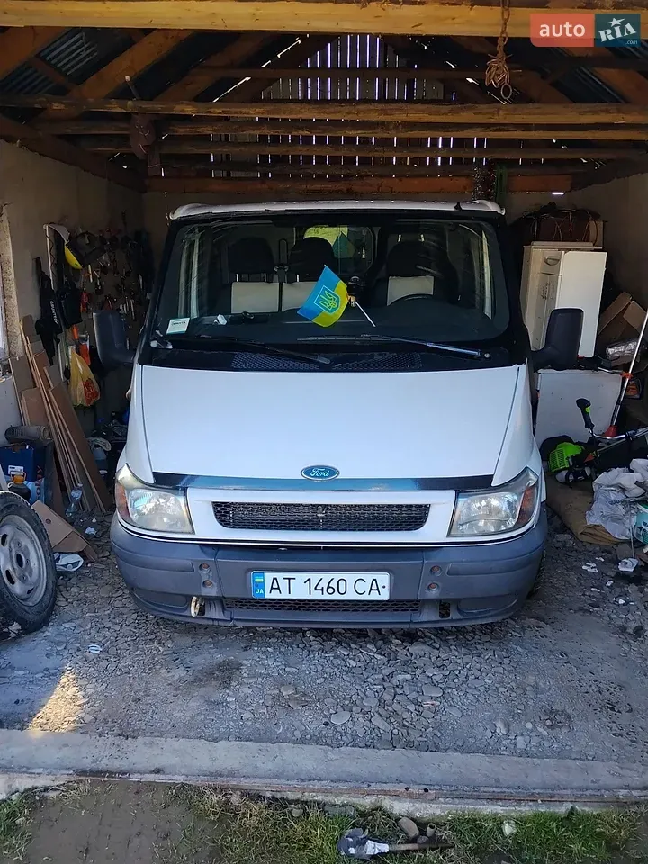 Ford Transit 2001 photo 2