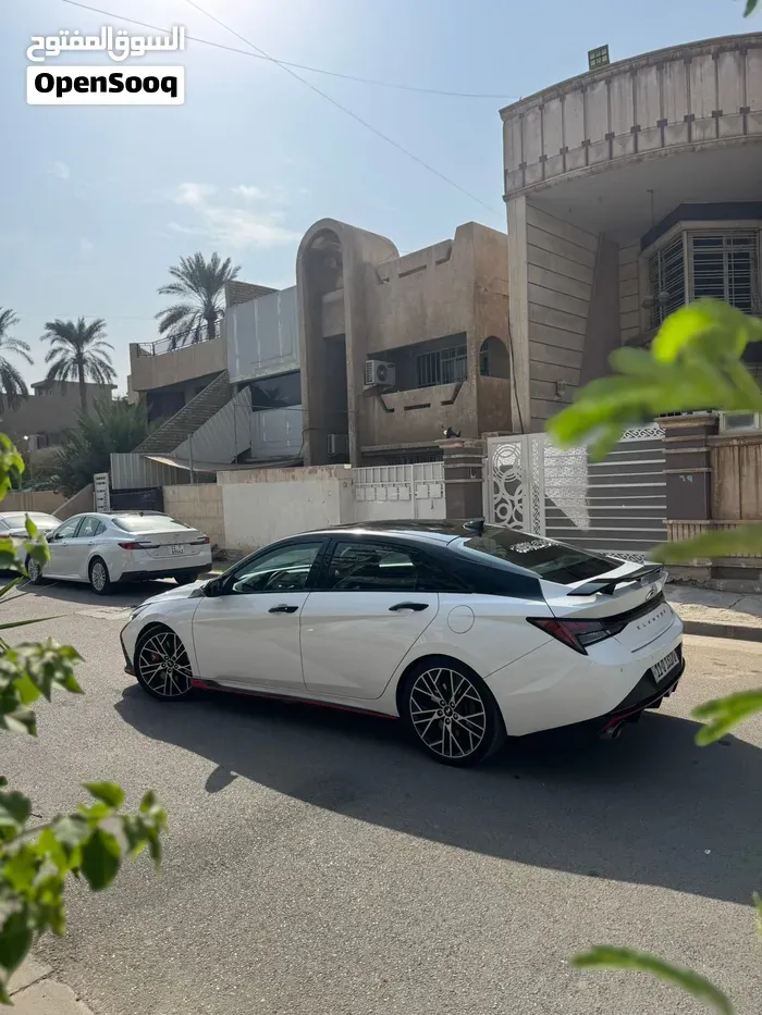 Hyundai Elantra 2023 photo 3