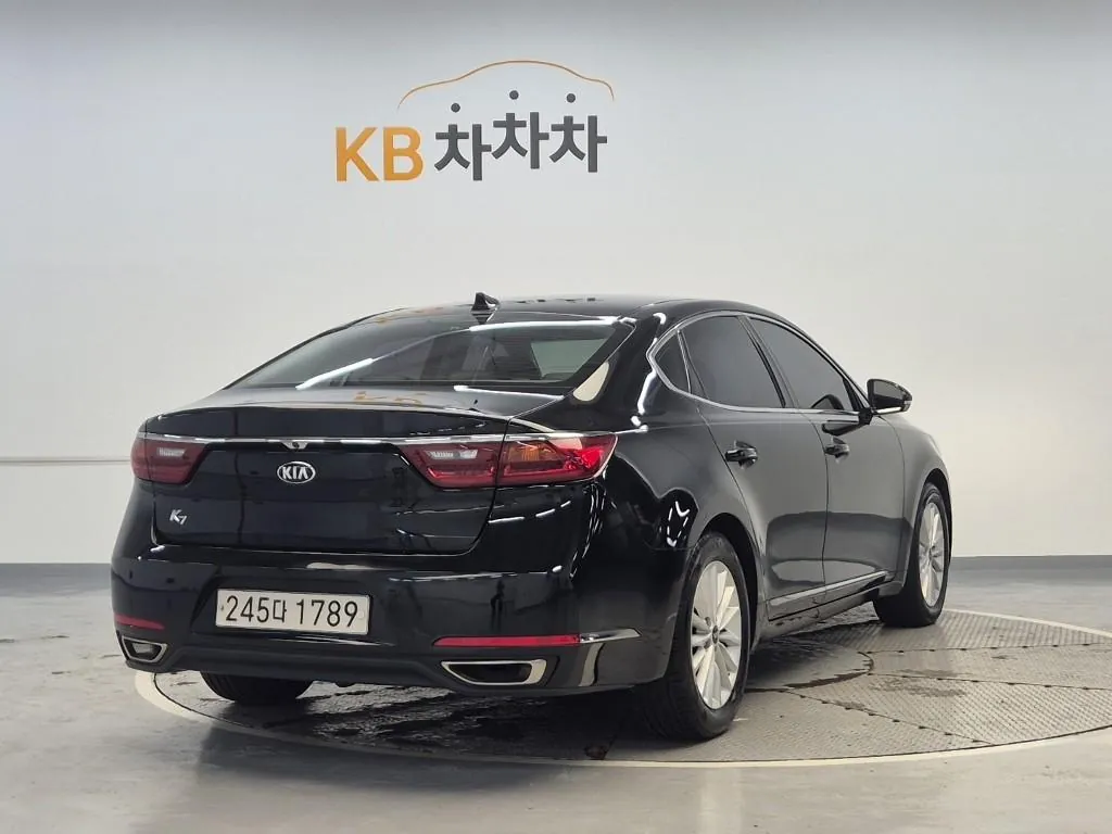 Kia K7 2019 photo 3