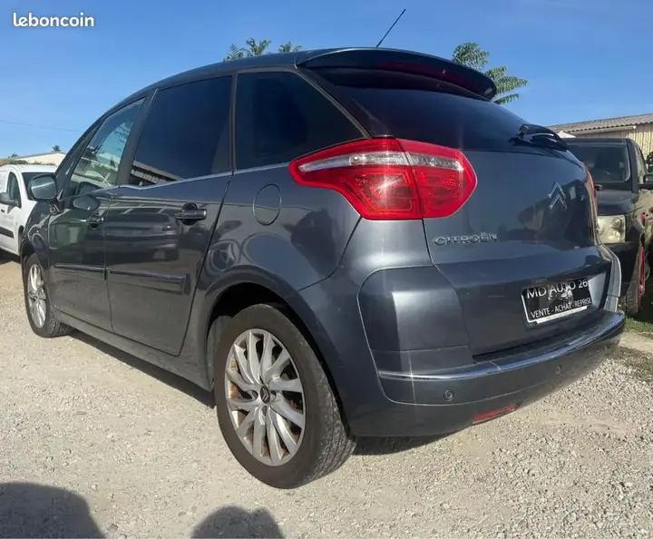 Citroen C4 Picasso 2009 photo 3