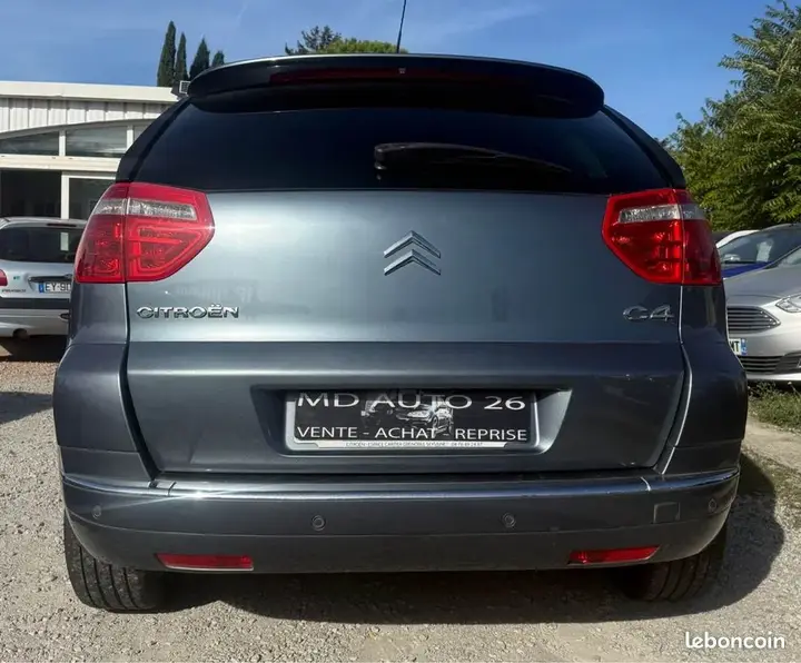 Citroen C4 Picasso 2009 photo 5