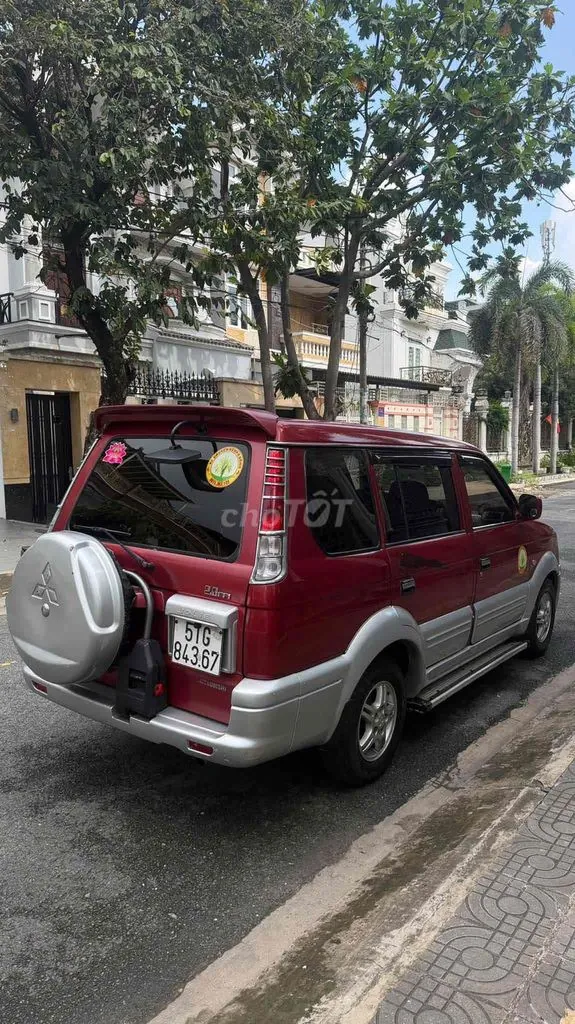 Mitsubishi Jolie 2004 photo 3