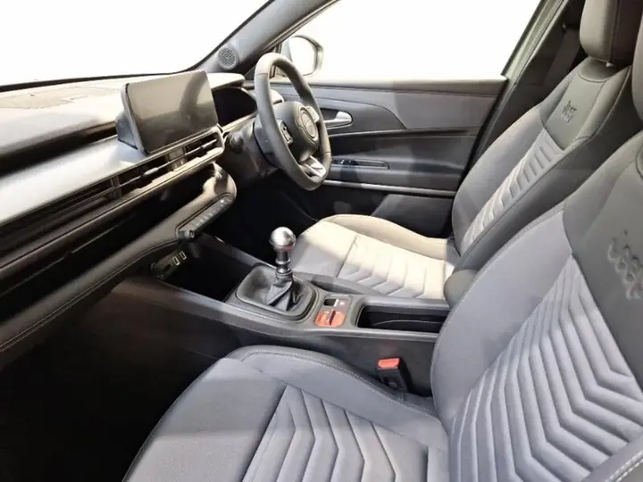 Jeep Avenger 2026 photo 5