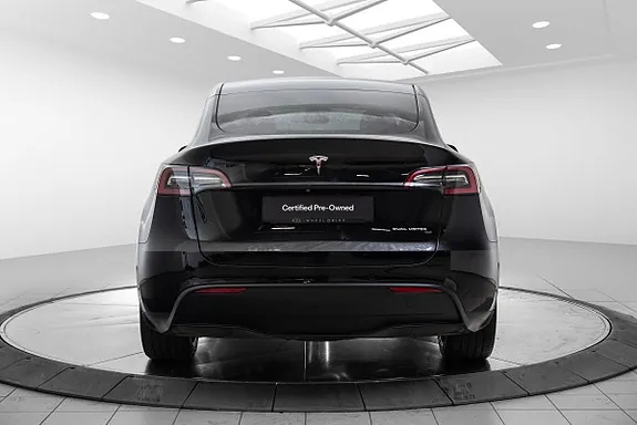 Tesla Model Y 2021 photo 4