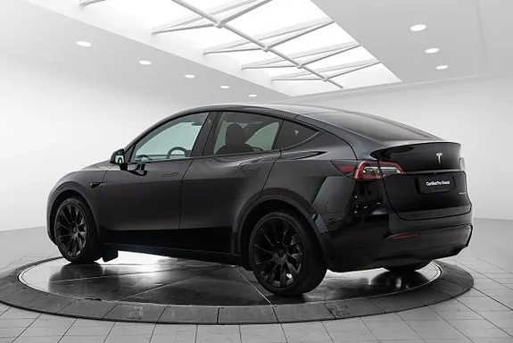 Tesla Model Y 2021 photo 3