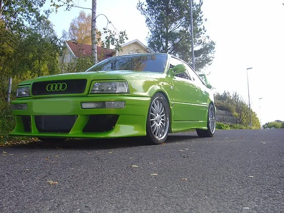 Audi S2 1991 photo 2