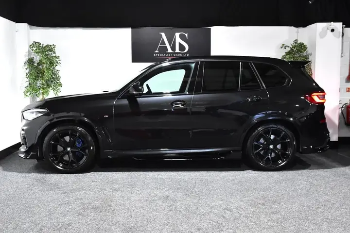 BMW X5 2019 photo 2