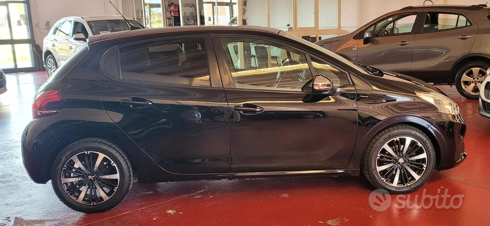 Peugeot 208 2019 photo 5