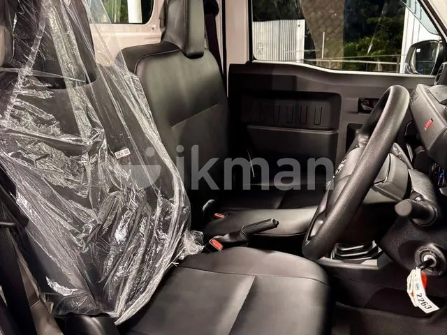 Toyota Hilux 2026 photo 4