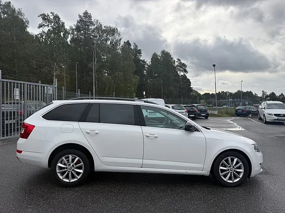 Skoda Octavia 2015 photo 3