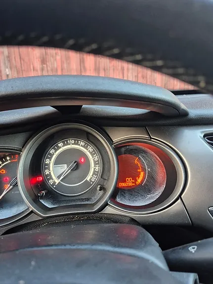 Citroen C3 2015 photo 2