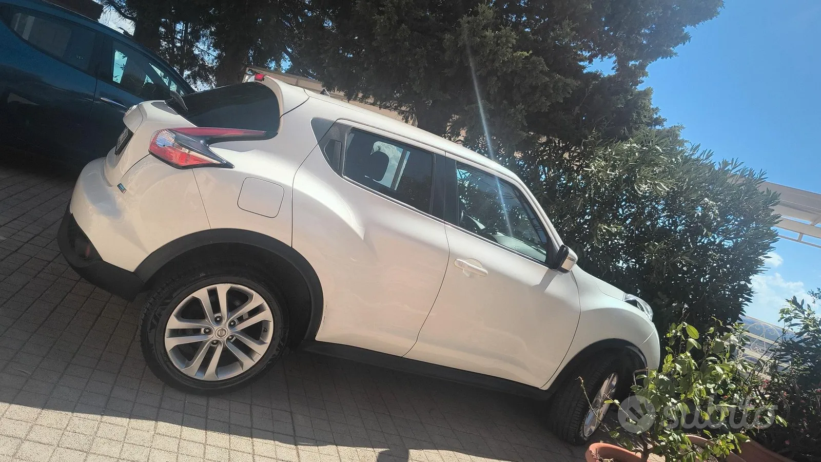 Nissan Juke 2016 photo 2