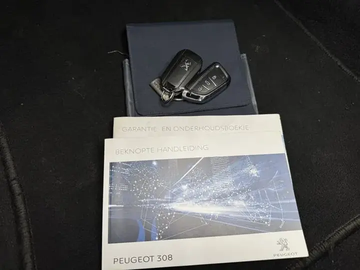Peugeot 308 2017 photo 3