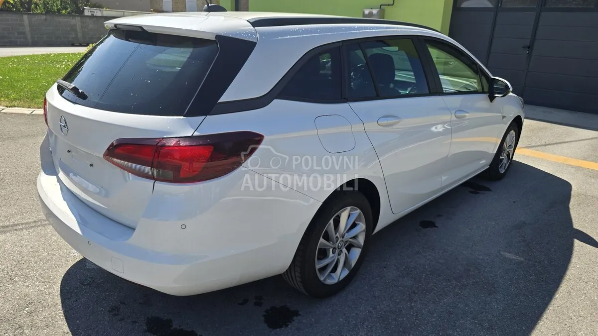 Opel Astra 2020 photo 4